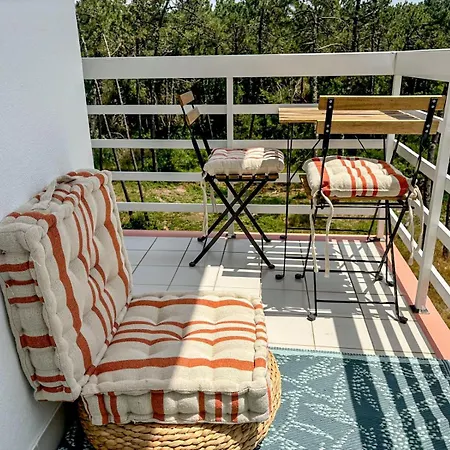 Amorosa Apartment